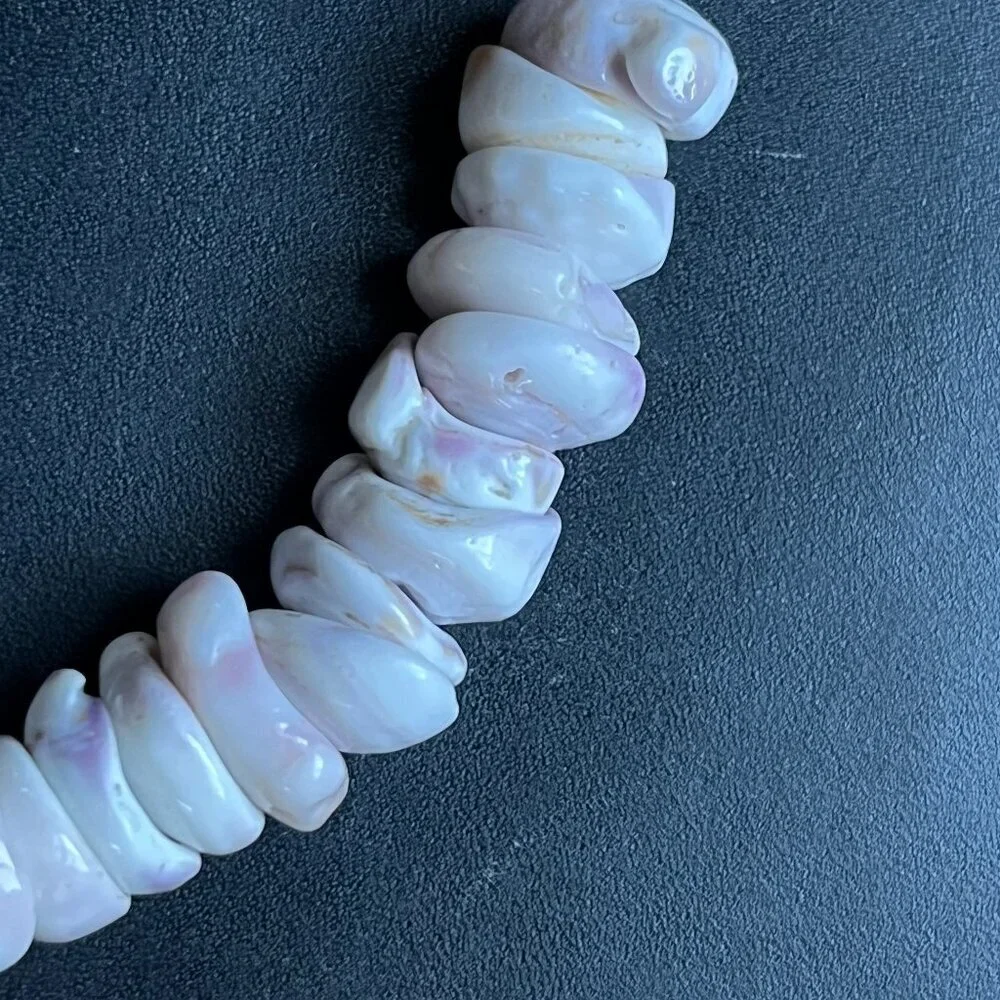 VINTAGE HAWAIIAN GENUINE PUKA SHELL NECKLACE EXTRA LARGE SHELLS  20